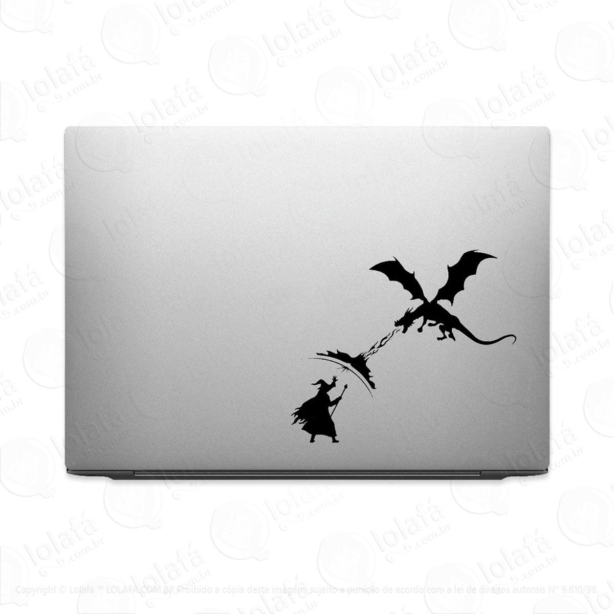 Adesivo Para Notebook Mago Contra Dragão Soltando Fogo Mod:3258