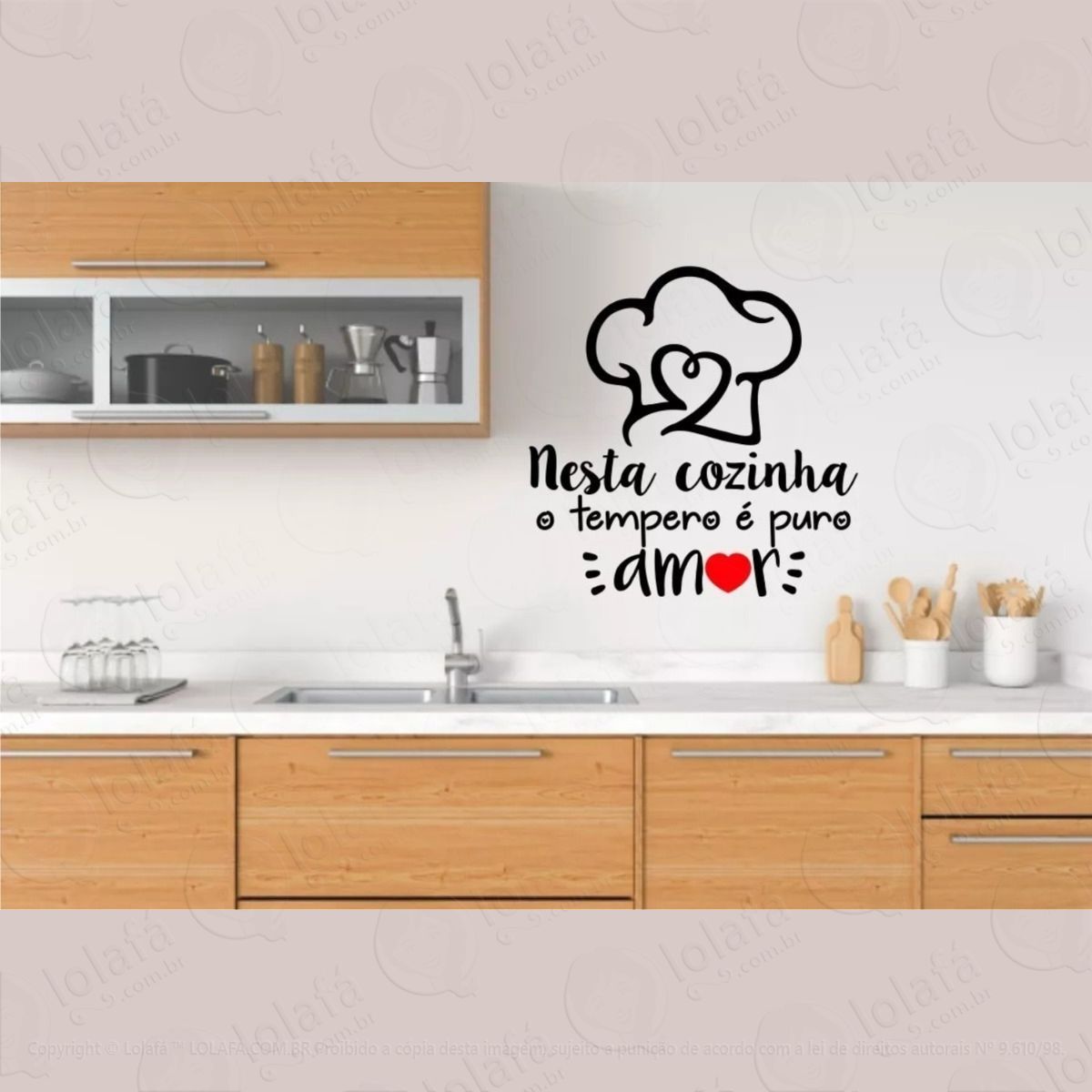 adesivo frase cozinha nesta cozinha o tempero É puro amor mod:611