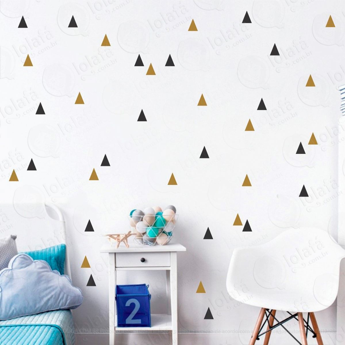 triângulos adesivos para quarto de bebê mod:106