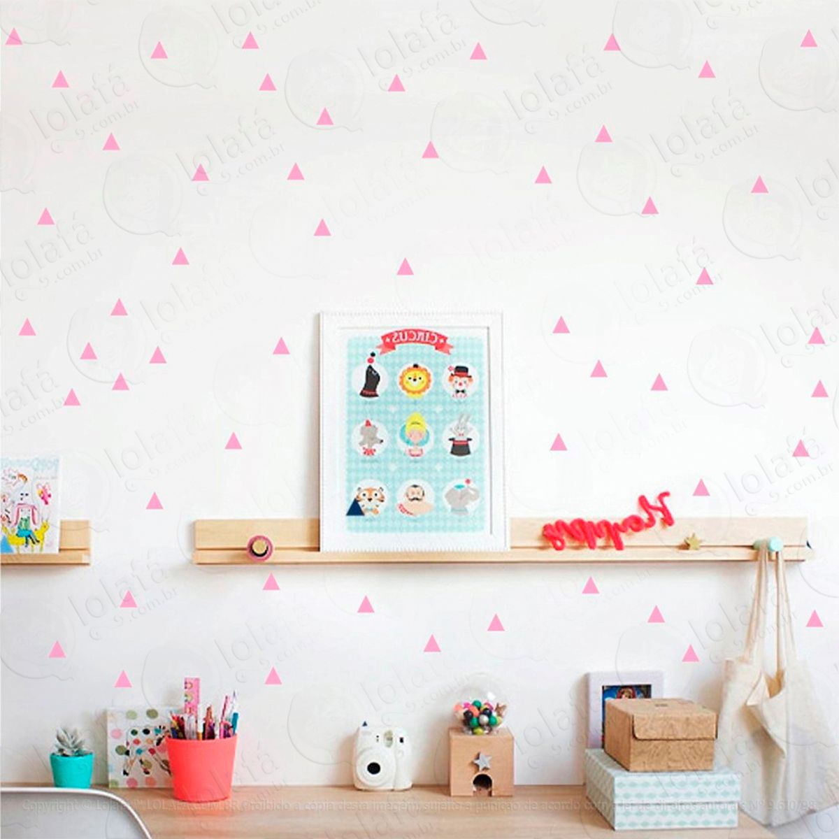 triângulos adesivos para quarto de bebê mod:275
