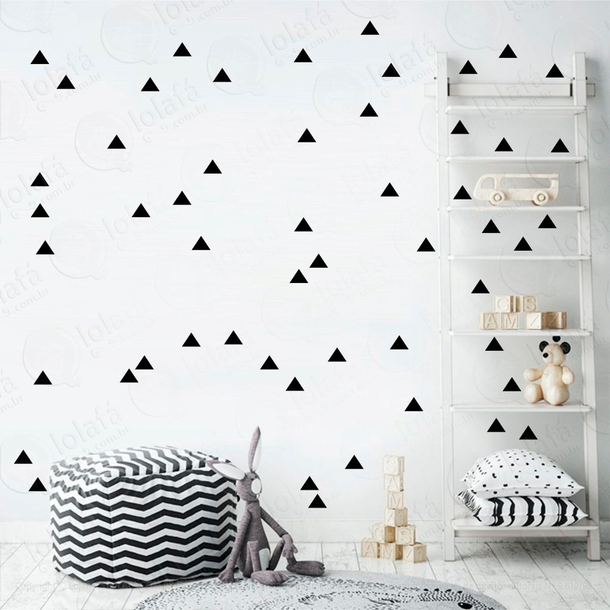 triângulos adesivos para quarto de bebê mod:427