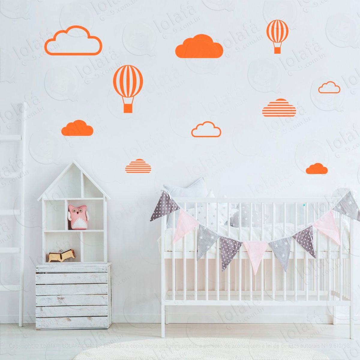 nuvens e balões adesivos para quarto de bebê mod:473