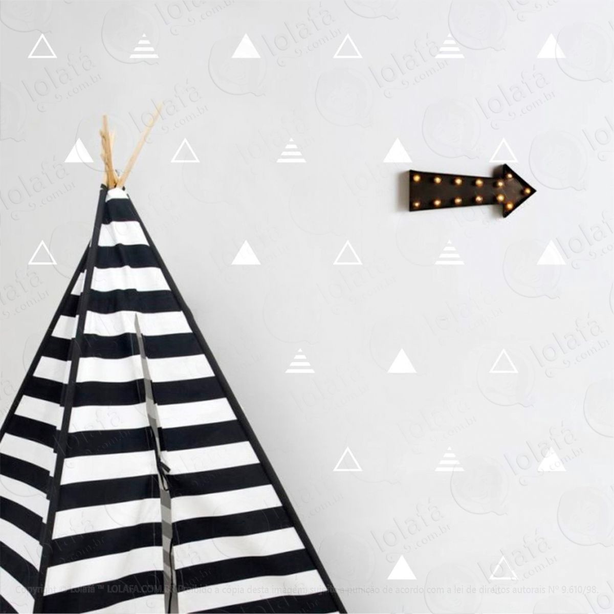triângulos adesivos para quarto de bebê mod:668