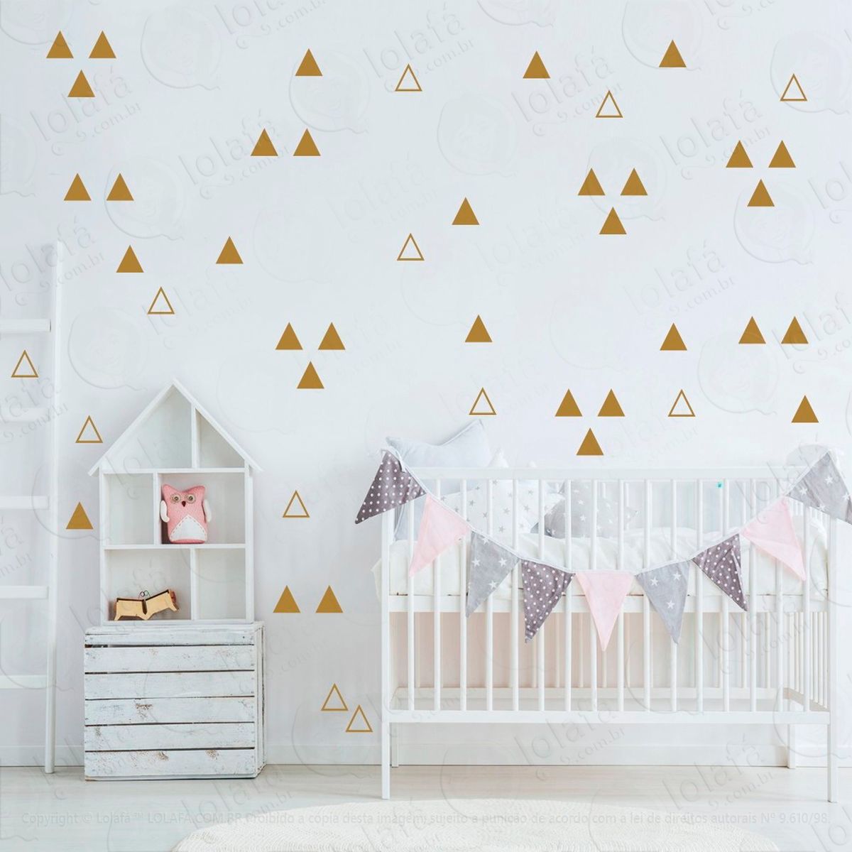 triângulos adesivos para quarto de bebê mod:924