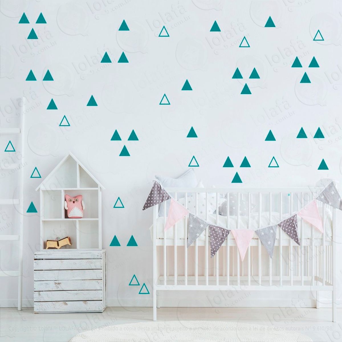 triângulos adesivos para quarto de bebê mod:926