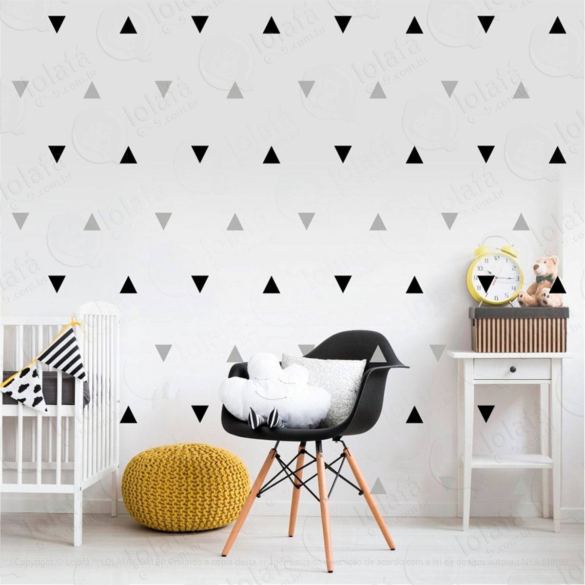 triângulos adesivos para quarto de bebê mod:942