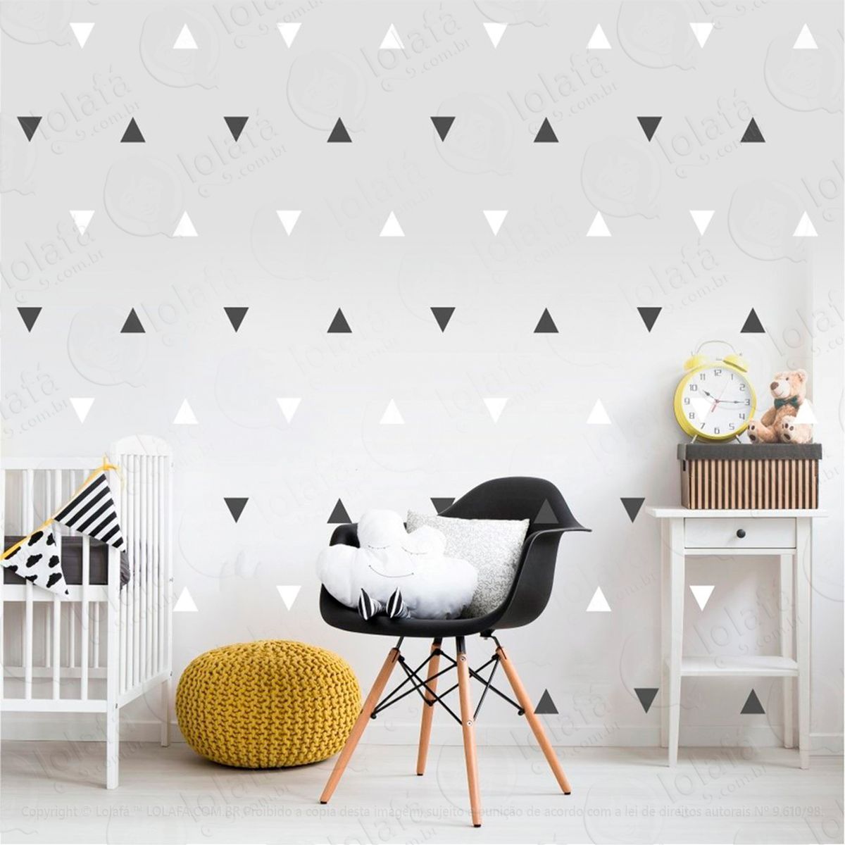 triângulos adesivos para quarto de bebê mod:943