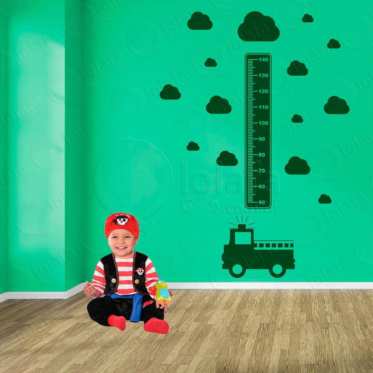caminhão de bombeiro e nuvens adesivo régua de crescimento infantil, medidor de altura para quarto, porta e parede - mod:1523